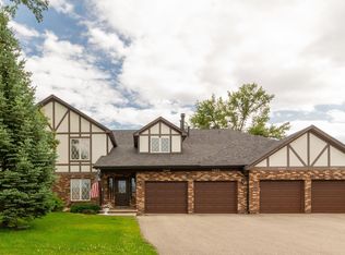 3444 Kingswood Pl, Waterloo, IA 50701