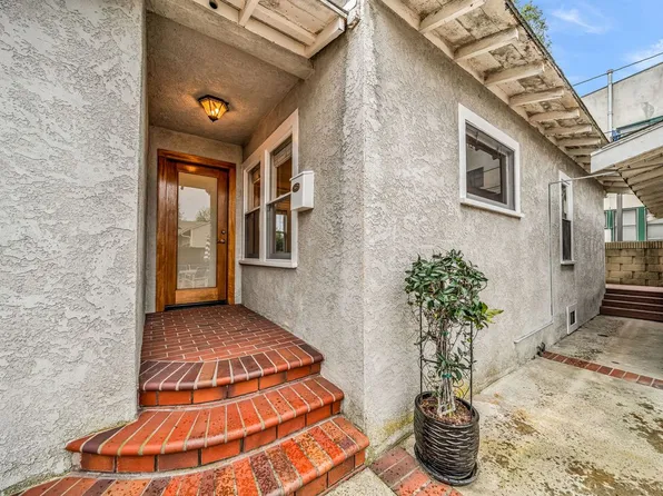 239 1/2 Coronado Ave, Long Beach, CA