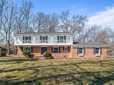2732 Eastways Rd, Bloomfield Hills, MI, 48304
