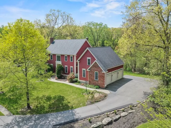 3 Stonegate Cir, Grafton, MA 01519