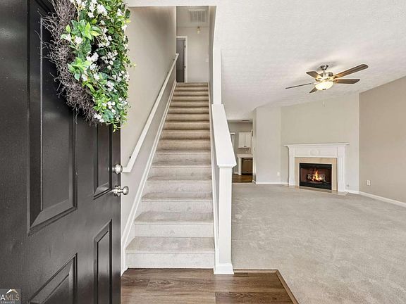 3rd image of 3034 Kentmere Dr