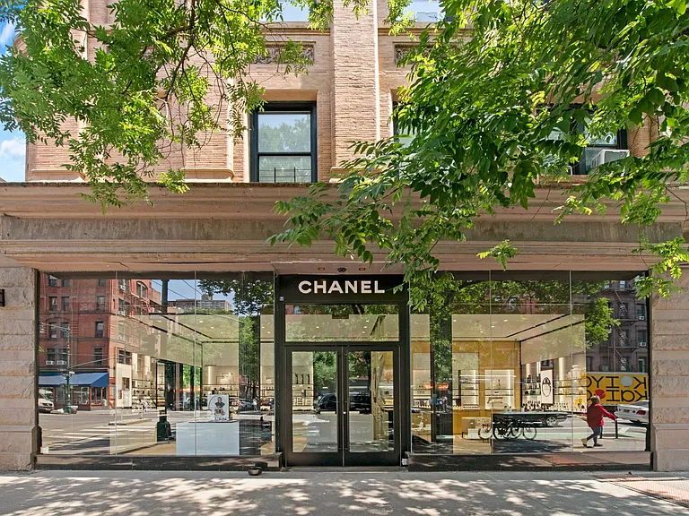 46 W 70th St #7 — Photo 14