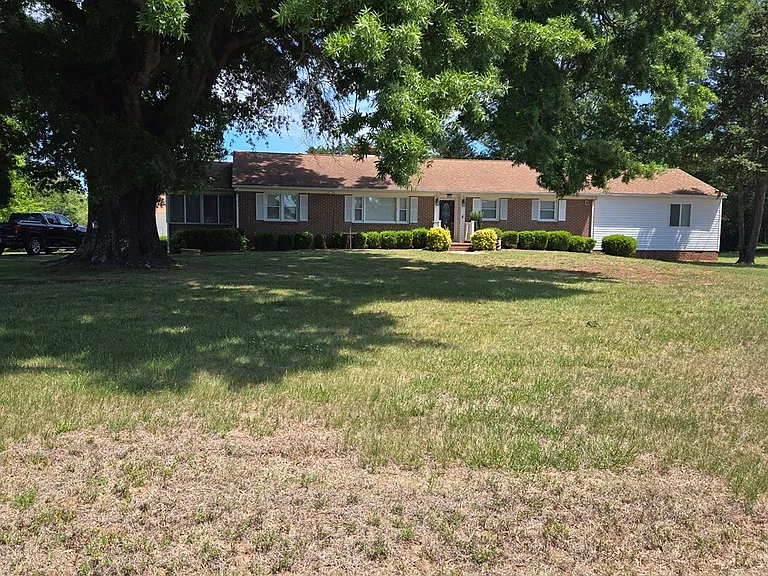 6 Mahan Rd — Photo 21