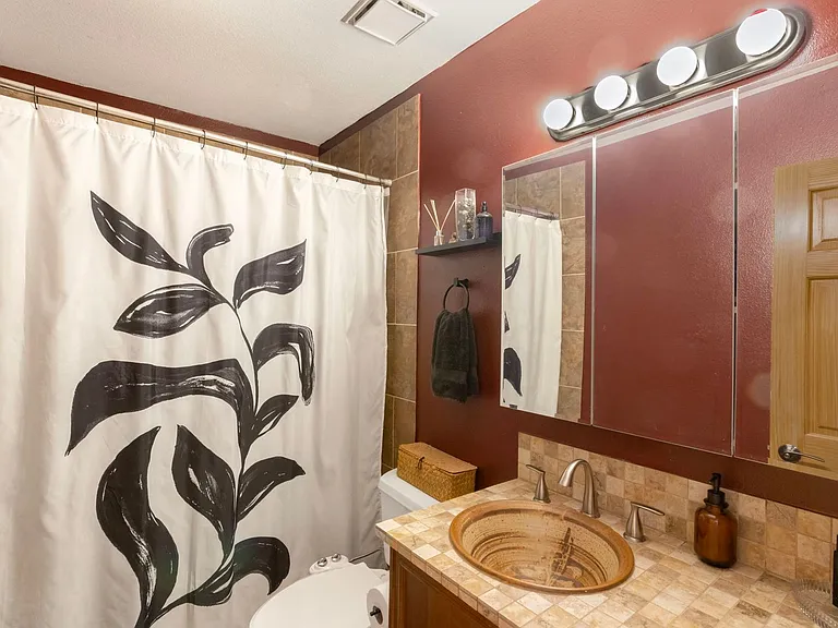 3117 Moonbeam Cir S — Photo 17