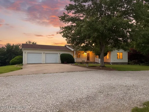 845 D E Brown Rd, Brandenburg, KY 40108
