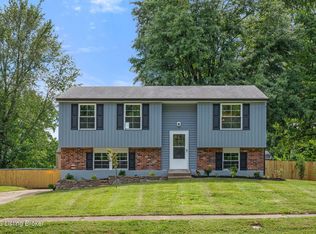 3908 Northumberland Dr, Worthington Hills, KY 40245