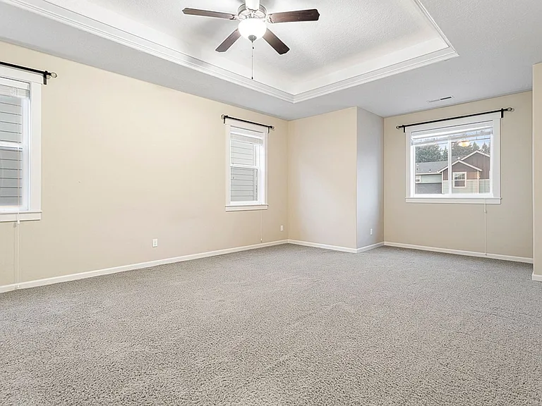 18807 Nutmeg Ln — Photo 12