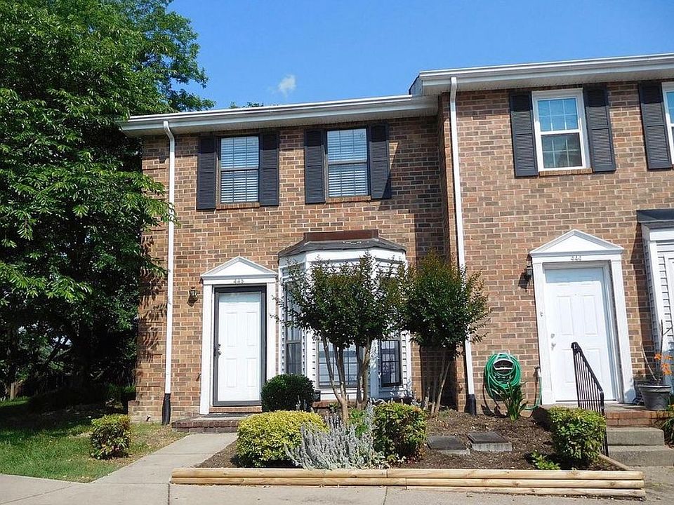 1st image of 445 Claircrest Dr #445