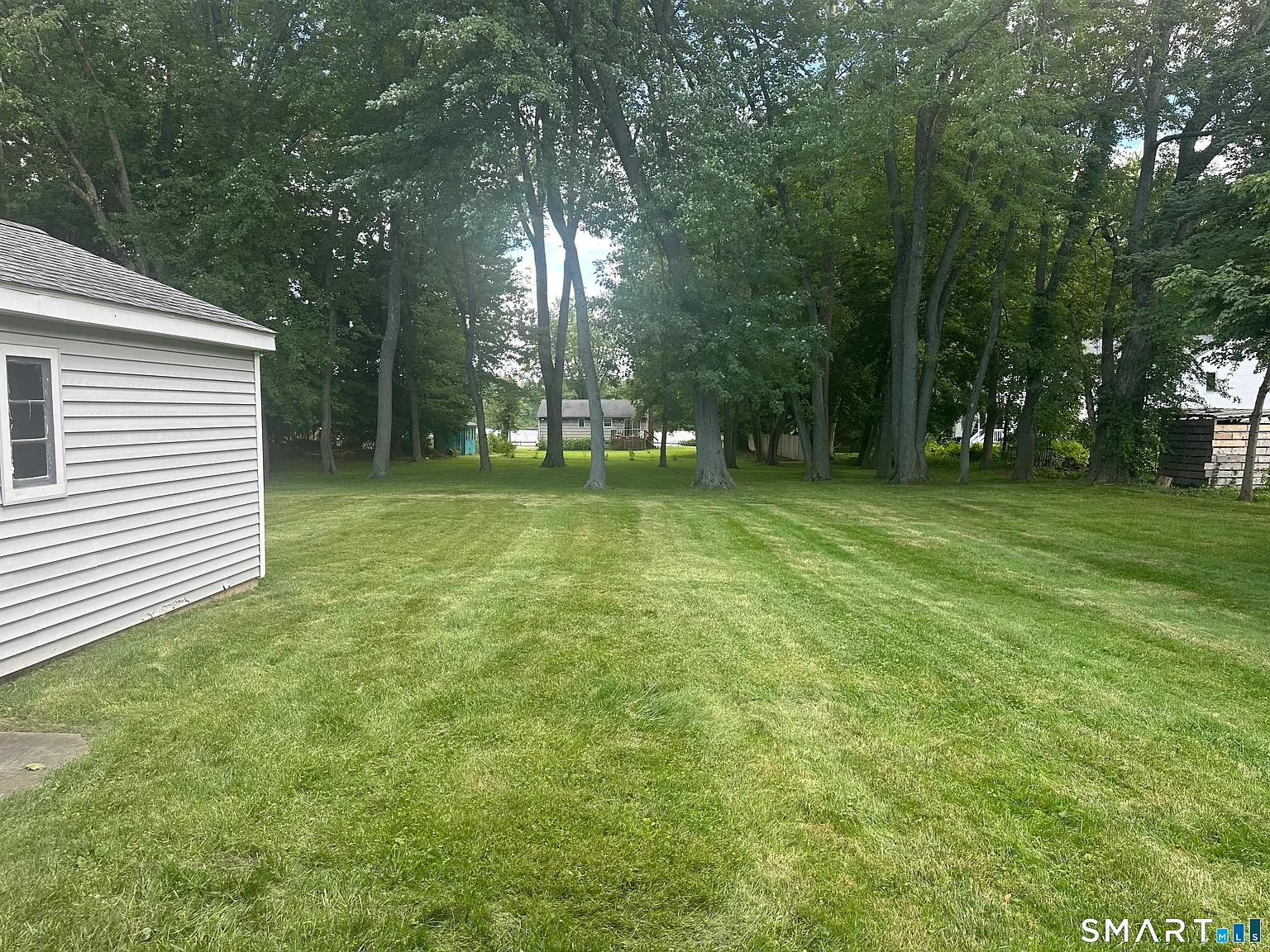 3 bed, 1.0 bath, 1104 sqft, $1,800 — Photo 4