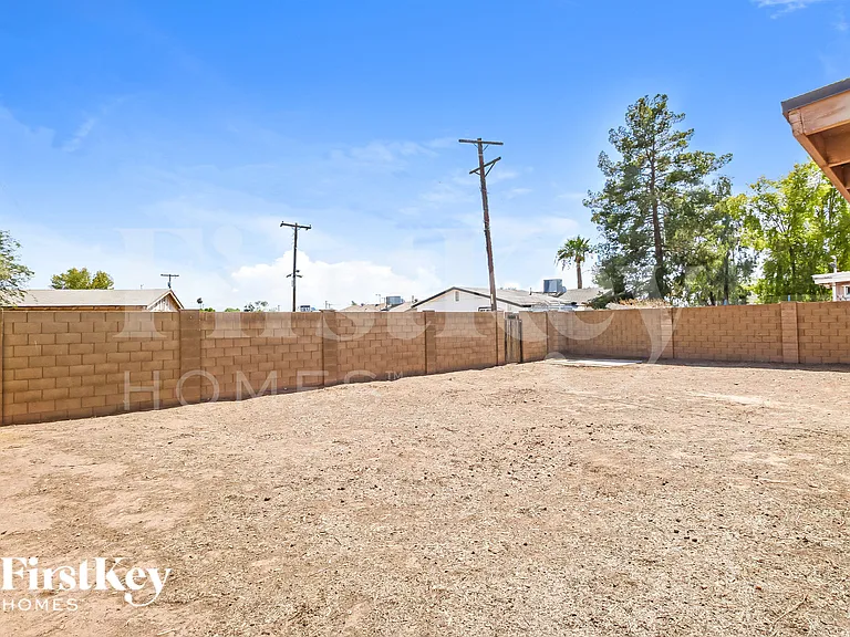 7427 E McKinley St — Photo 18