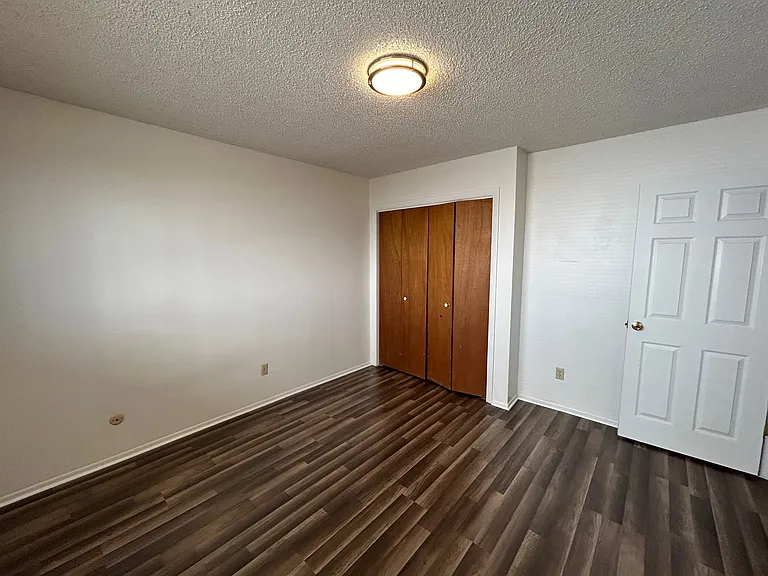 441 Independent Ave #3 — Photo 10