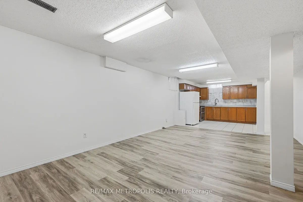 Building Photo - 584 Strouds Ln #BASEMENT