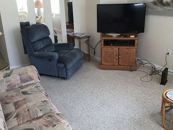 3rd image of 224 88th St
