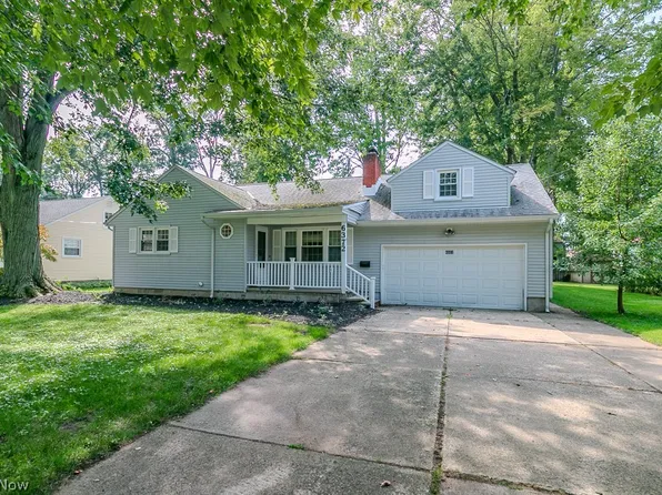 6372 Clearair Dr, Mentor, OH 44060