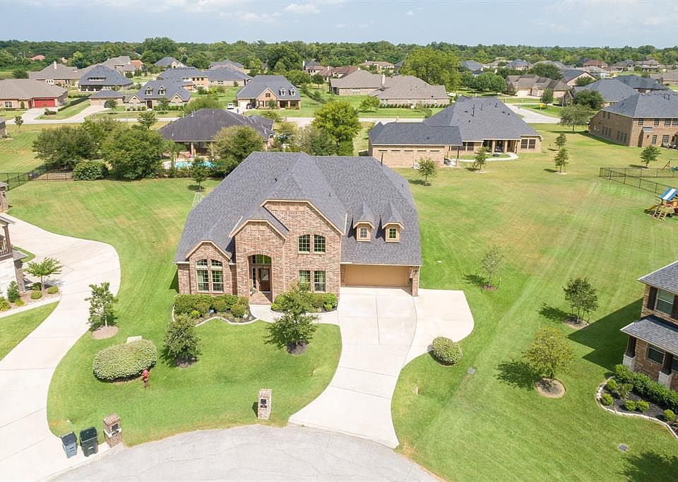1st image of 3818 Tierra Amarilla Ln
