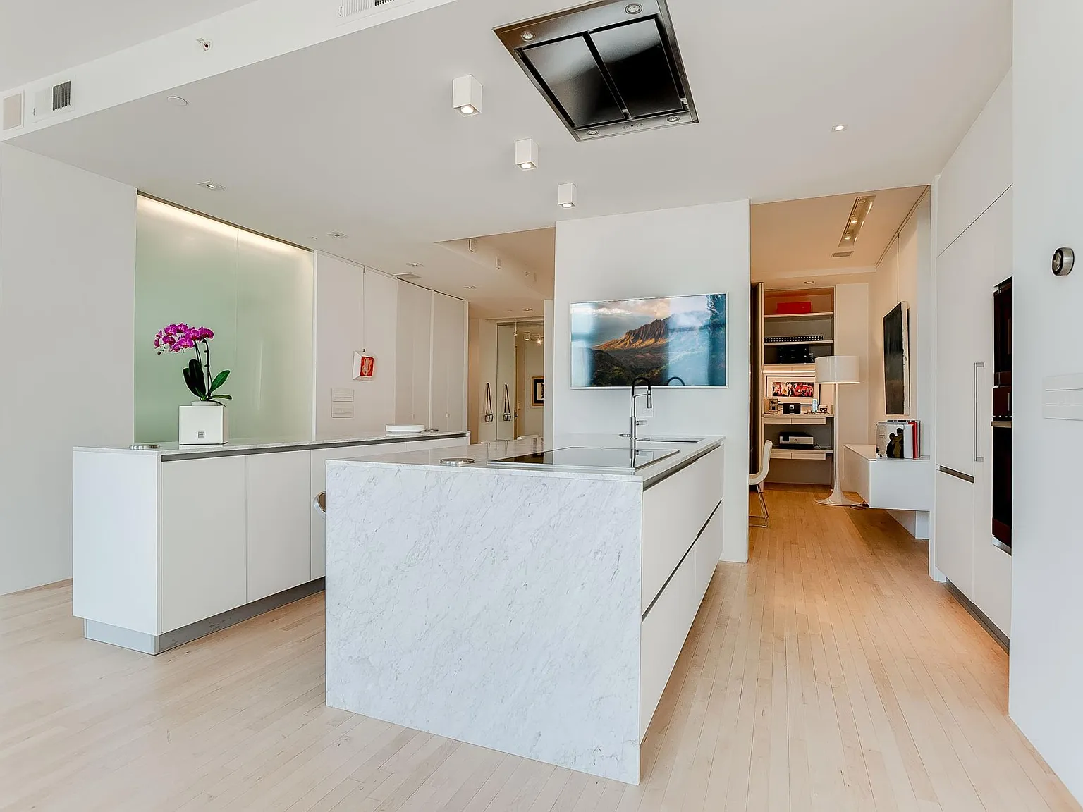 1 bed, 2.0 bath, 1441 sqft, $3,495 — Photo 3