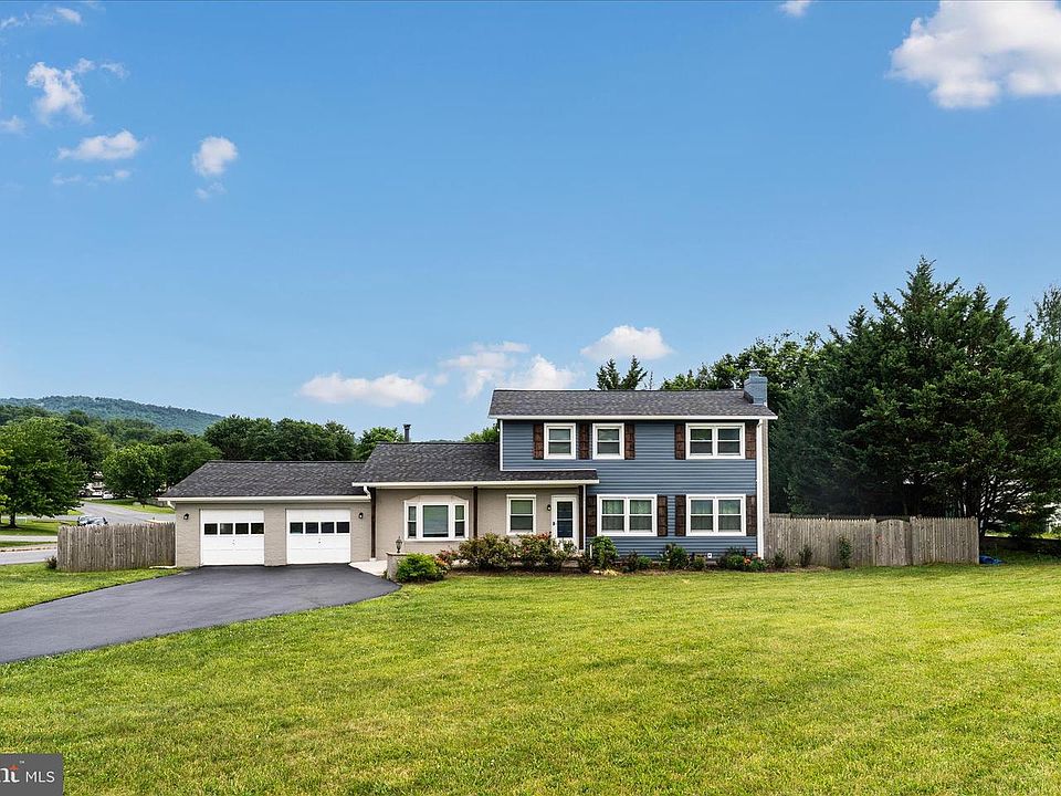 1st image of 301 Lanafield Ct