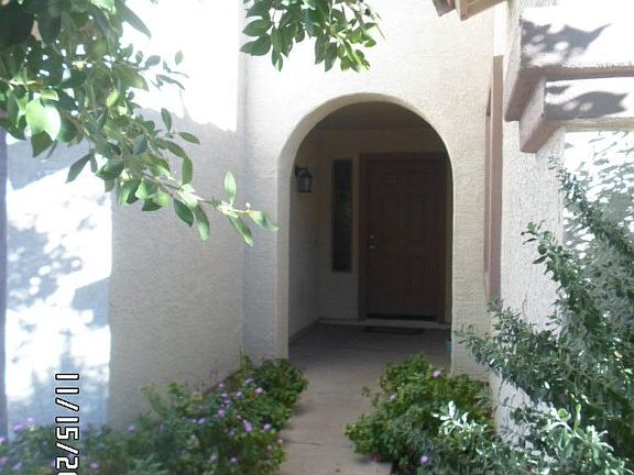 2nd image of 7036 W Rose Ln