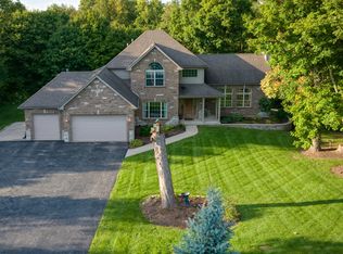 2105 Bernadette Ln, Yorkville, IL 60560