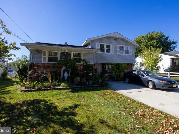 306 Cambridge Rd, Cherry Hill, NJ 08034