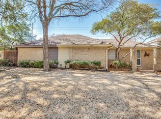 14815 Sopras Cir, Addison, TX 75001