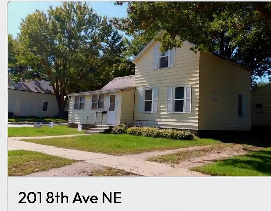 1st image of 201 8th Ave NE