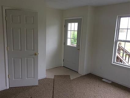 2nd image of 305 S Jeffries St