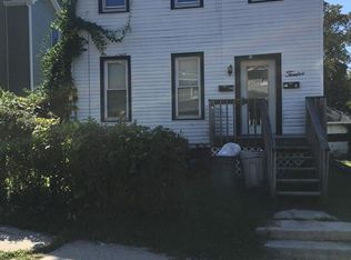 12 Charles St, Middletown, NY 10940