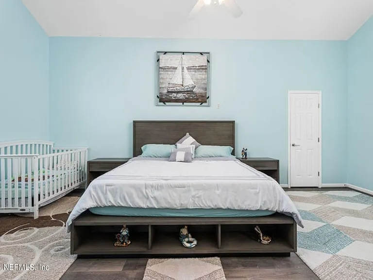 425 Oak Pond Dr — Photo 29