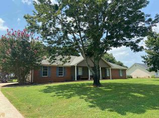 109 Overlook Dr, McDonough, GA