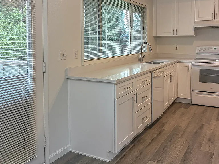 6765 SW Montauk Cir #6765 — Photo 7