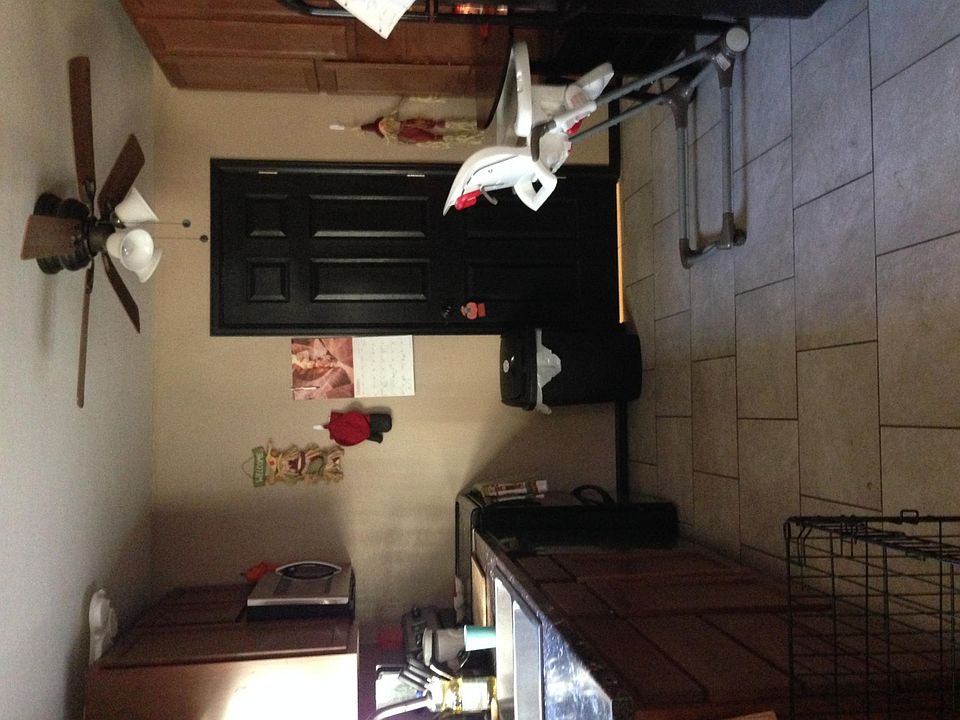 2nd image of 4929 N Vallejo St