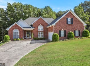 376 Greystone Ln, Douglasville, GA 30134