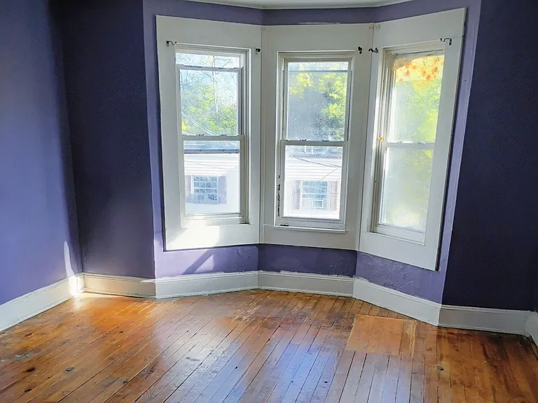 731 N 2nd St — Photo 2