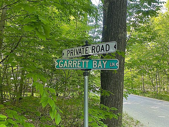 5th image of Garrett Bay Ln