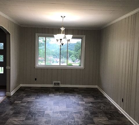 5th image of 110 Cedar Ln