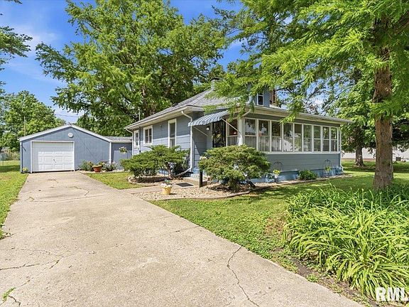 2nd image of 2141 Watch Ave
