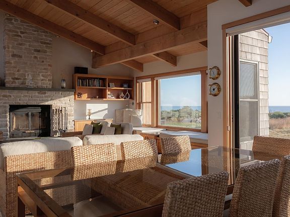 4th image of 355 Del Mar Point
