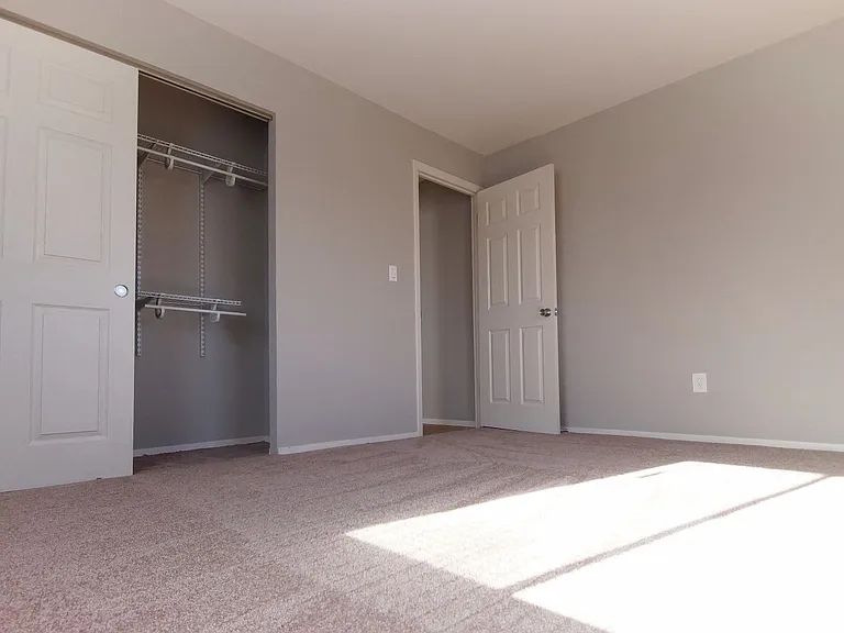 Westwood Apartments - SP Lafayette LLC — Photo 40