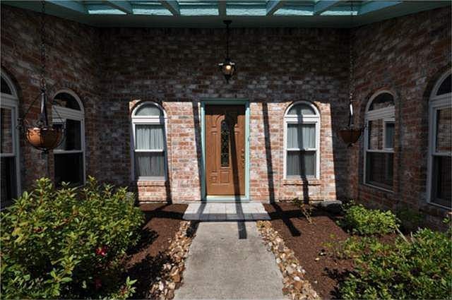 2nd image of 14102 Cleobrook Dr