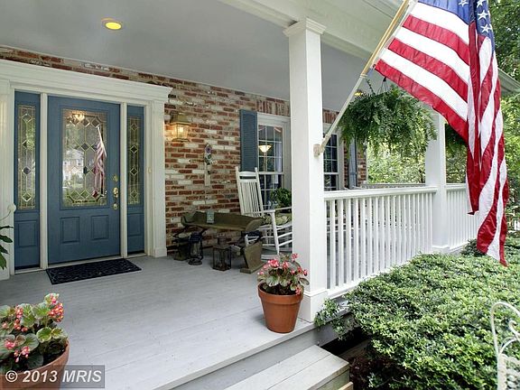 3rd image of 11839 Clara Way