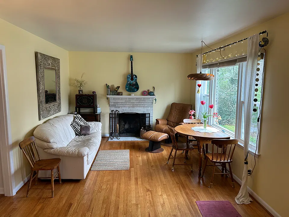 1110 Holmes Ave