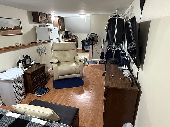 2nd image of 101 McClure Ave