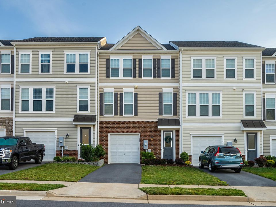 1st image of 105 Biscane Ct