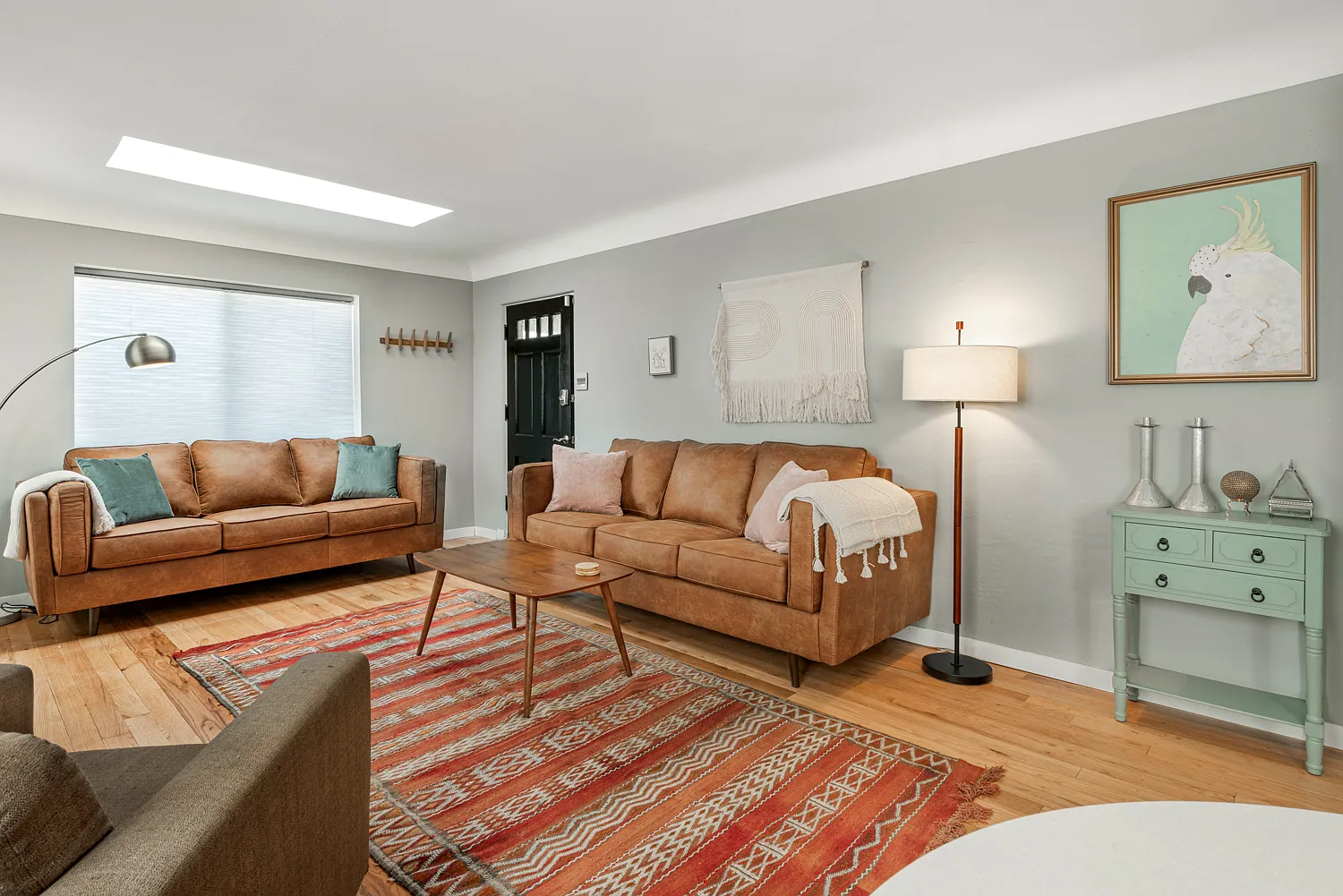 2 bed, 1000 sqft, $2,800 — Photo 3