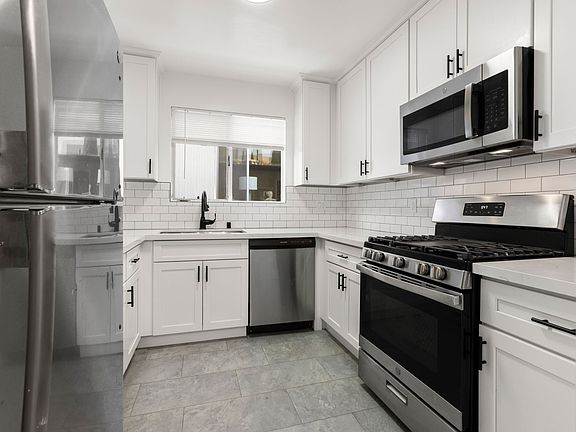 4th image of 325 S Rexford Dr #5-1/1