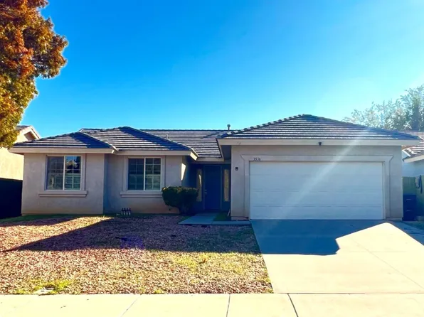 3536 Mount Lassen Ave, Rosamond, CA 93560