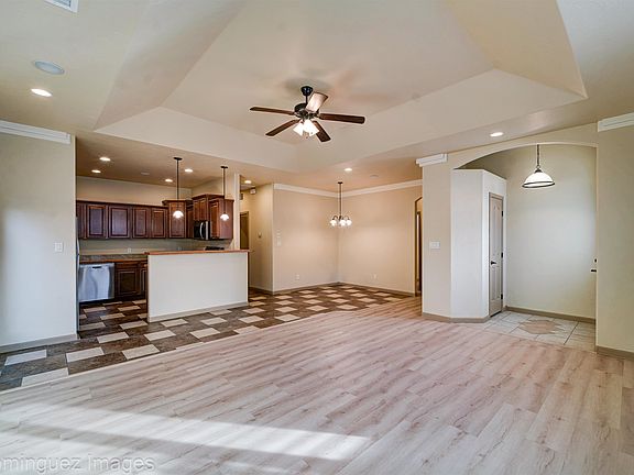 4th image of 2946 Chinto Dr