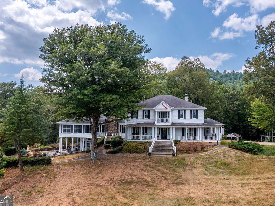 1st image of 205 Carolina St