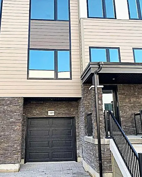 1489 Purchase Pl — Photo 1